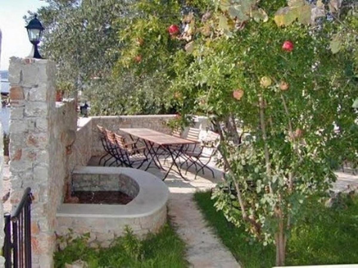 Apartments Doria - 20M From Beach Τρογκίρ Εξωτερικό φωτογραφία