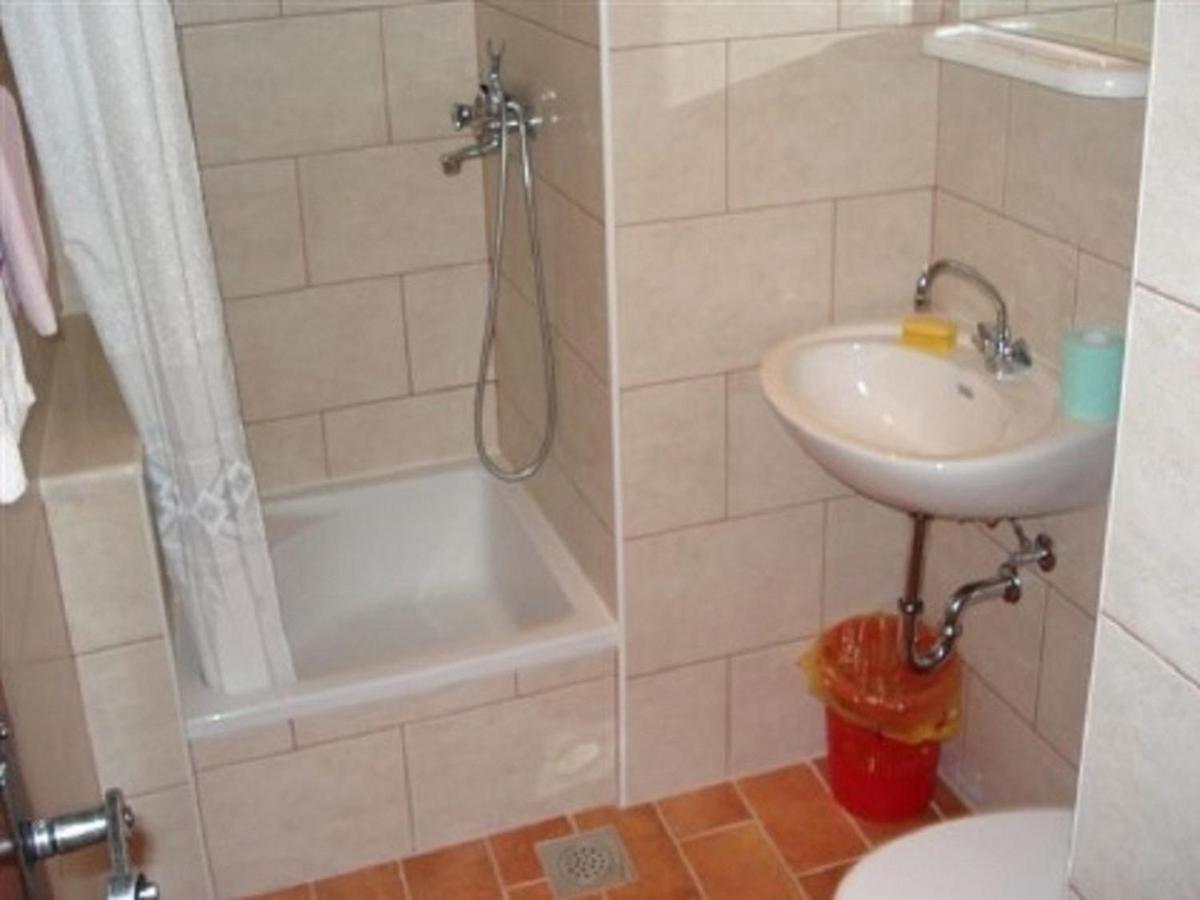Apartments Doria - 20M From Beach Τρογκίρ Εξωτερικό φωτογραφία